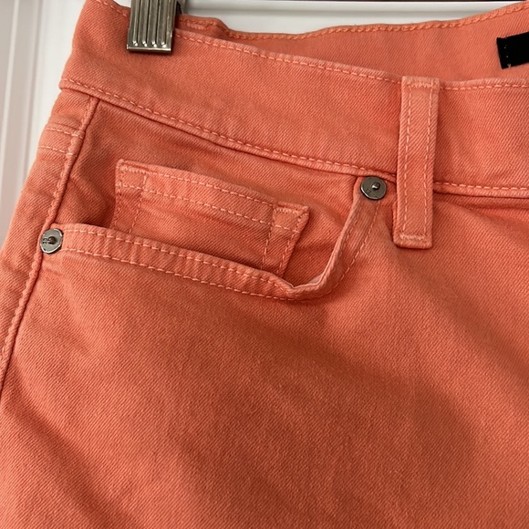 Joe's Jeans Mango Orange Shorts. 5 Pocket, Zipper Fly, Leather JJ Logo Sz 27 - Picture 4 of 10